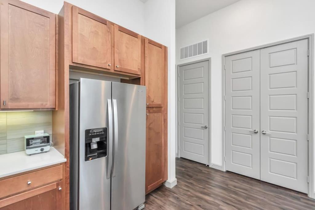 U4 Penthouse Downtown Houston Apartment Exterior photo